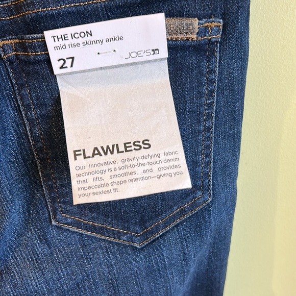 Joe’s mid rise ankle skinny Jean - Picture 6 of 7